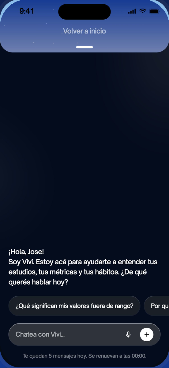 Pantalla del chat con Vivi en la app Viveon